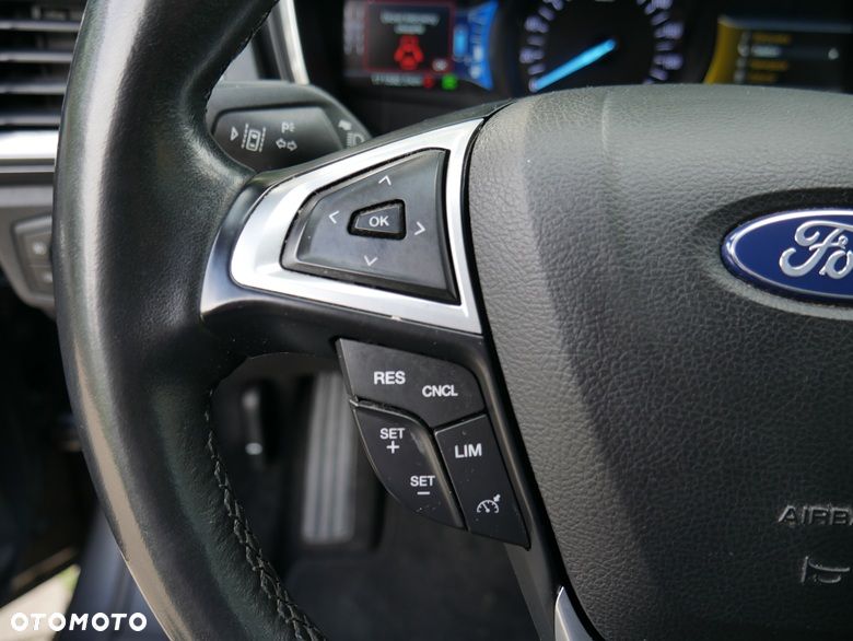Ford Mondeo 2.0 Hybrid Titanium - 14