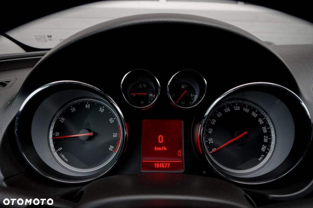 Opel Insignia 1.6 T Sport - 19