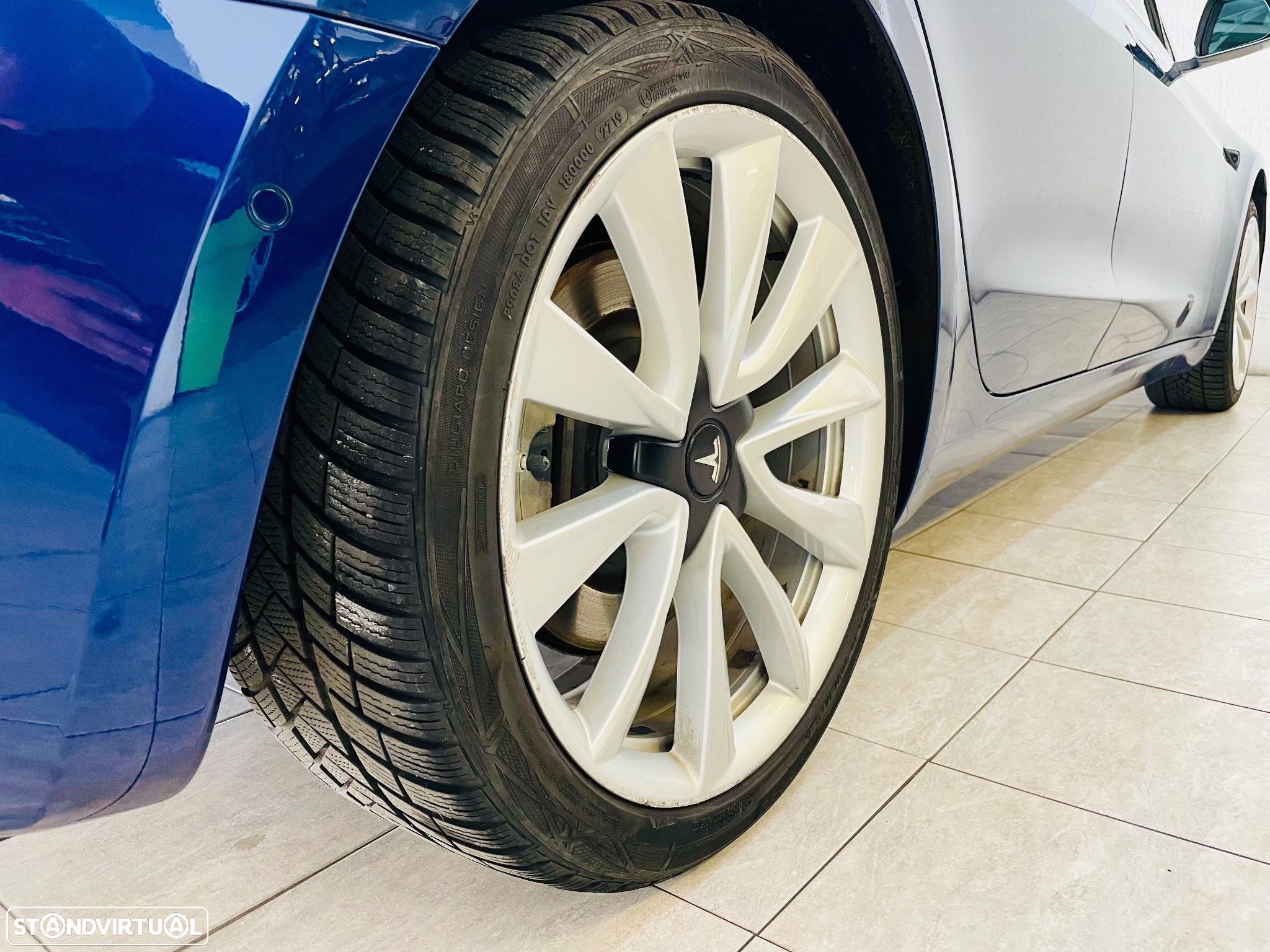 Tesla Model 3 Long-Range Dual Motor AWD - 15