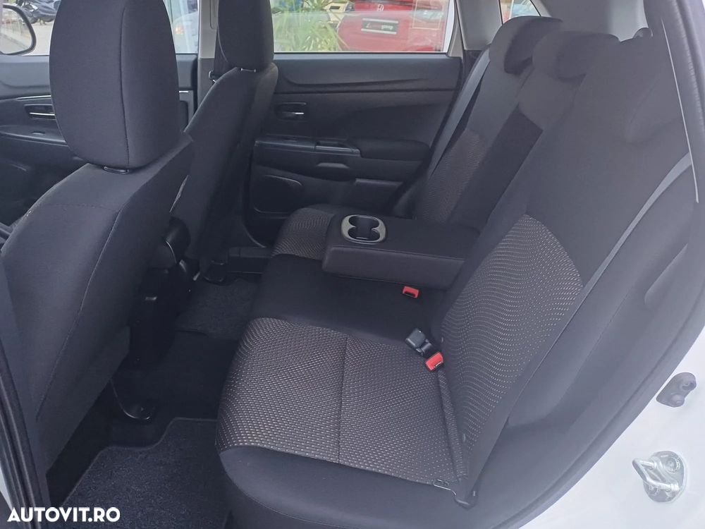 Mitsubishi ASX 1.8L DID 4WD Invite A12 - 7