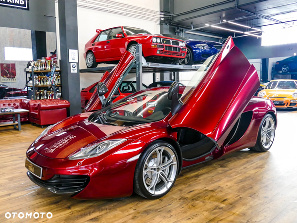 McLaren MP4-12C Coupe