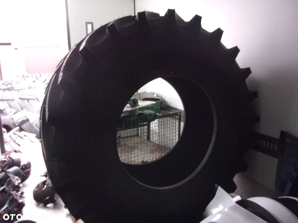 Starmaxx  650/85R/38 - 3