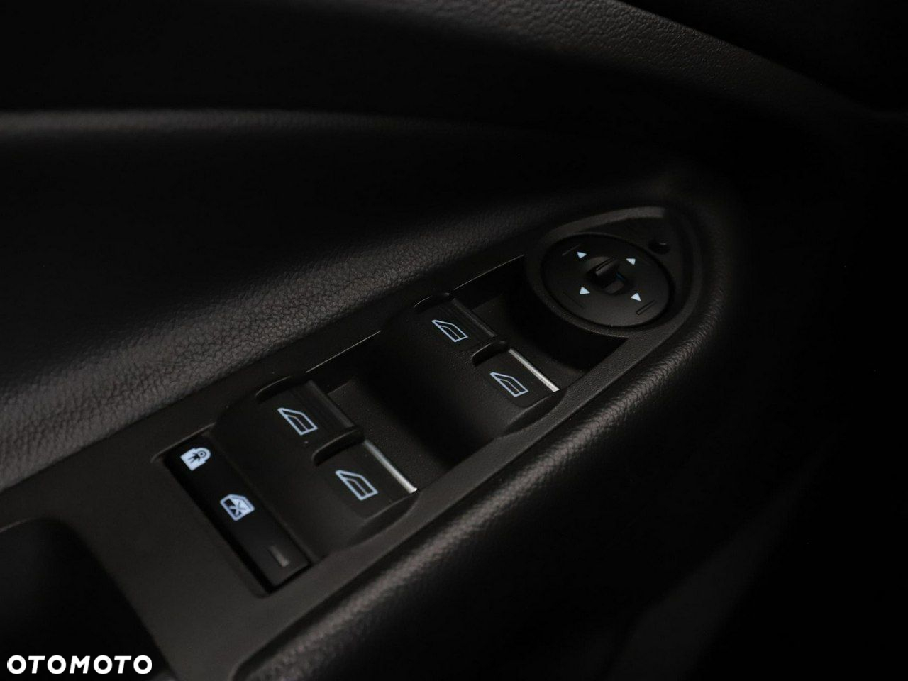 Ford Kuga 1.5 EcoBoost 4x4 Titanium - 31