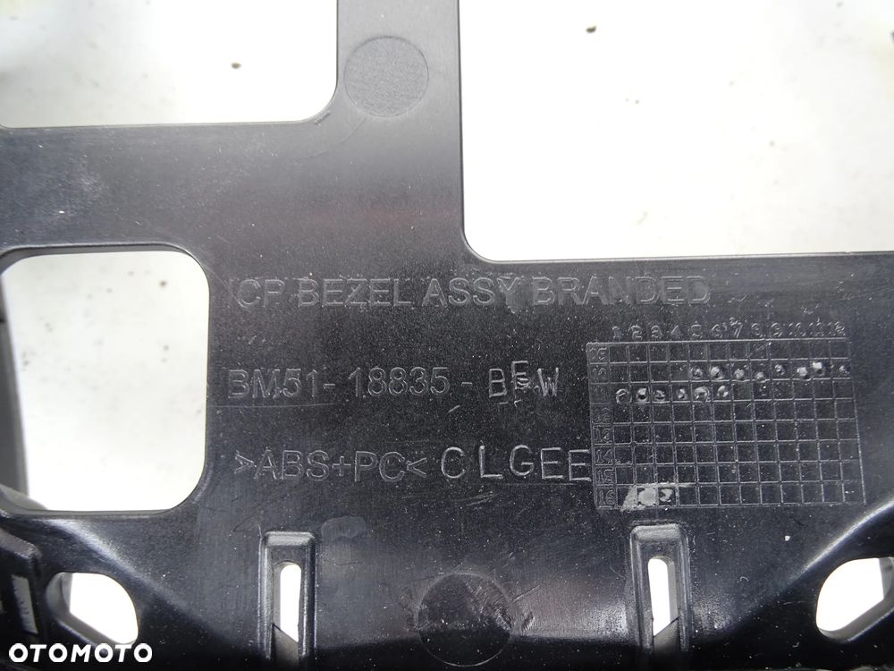 KRATKA NAWIEWU OSŁONA KONSOLI BM51-18835-BFW FORD FOCUS MK3 F-VAT - 3