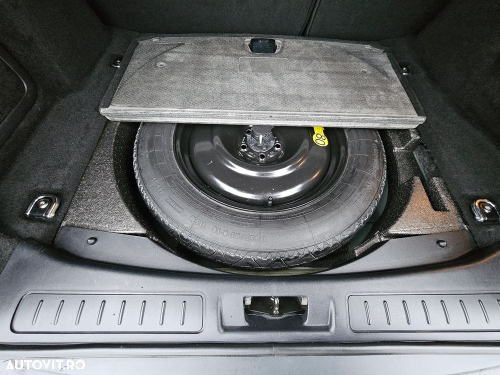 Land Rover Range Rover Evoque - 19