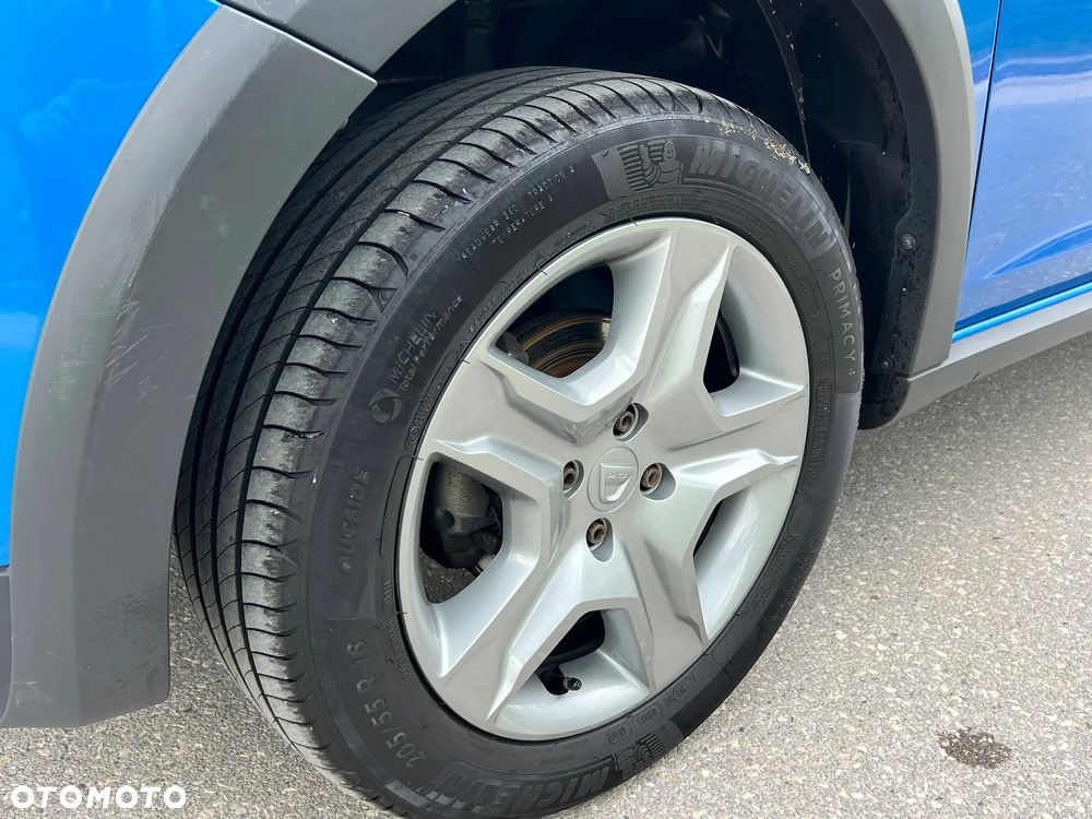 Dacia Sandero TCe 100 Essential - 25