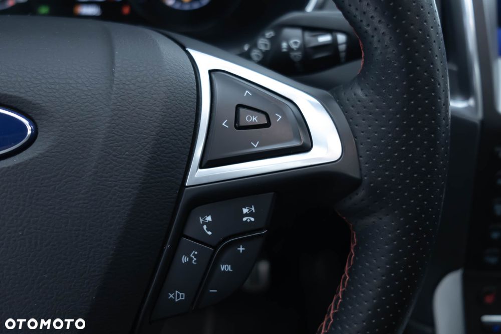 Ford S-Max 2.5 Duratec FHEV ST-LINE - 19