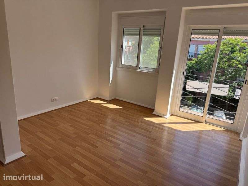 Alvalade T2 apartamento para venda - Grande imagem: 2/10