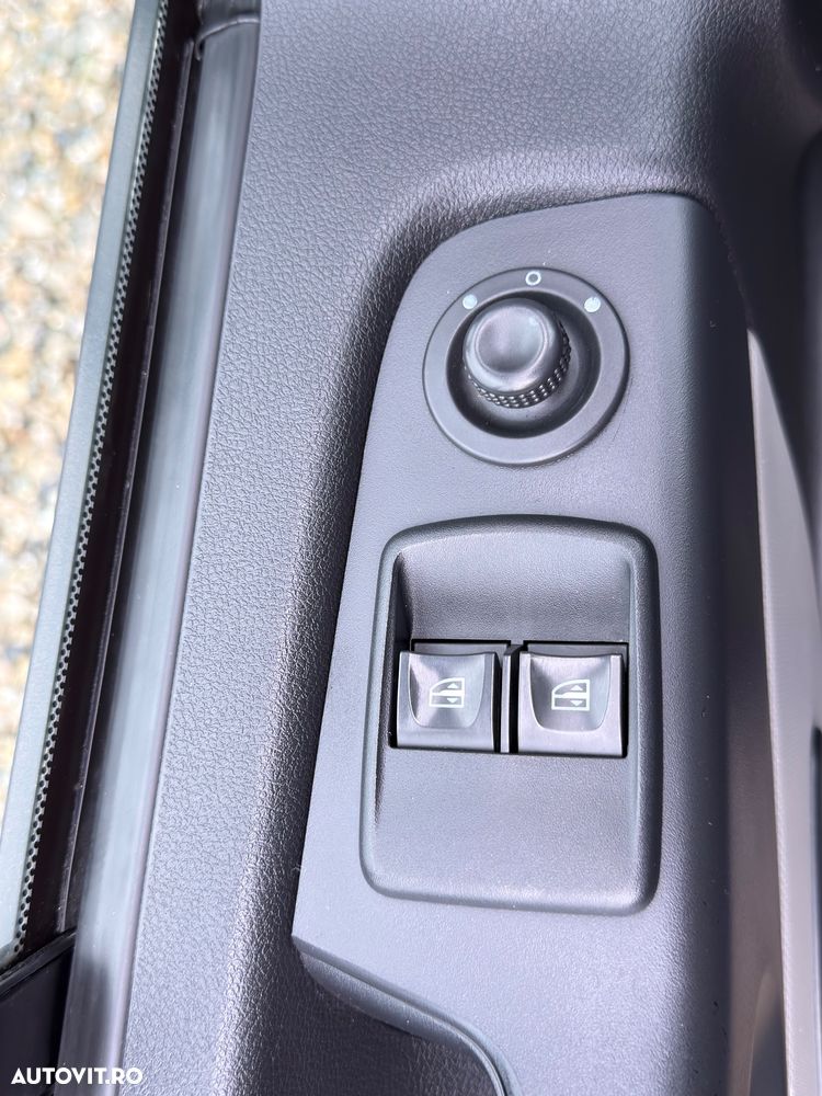 Renault Trafic ENERGY Combi Expression - 13