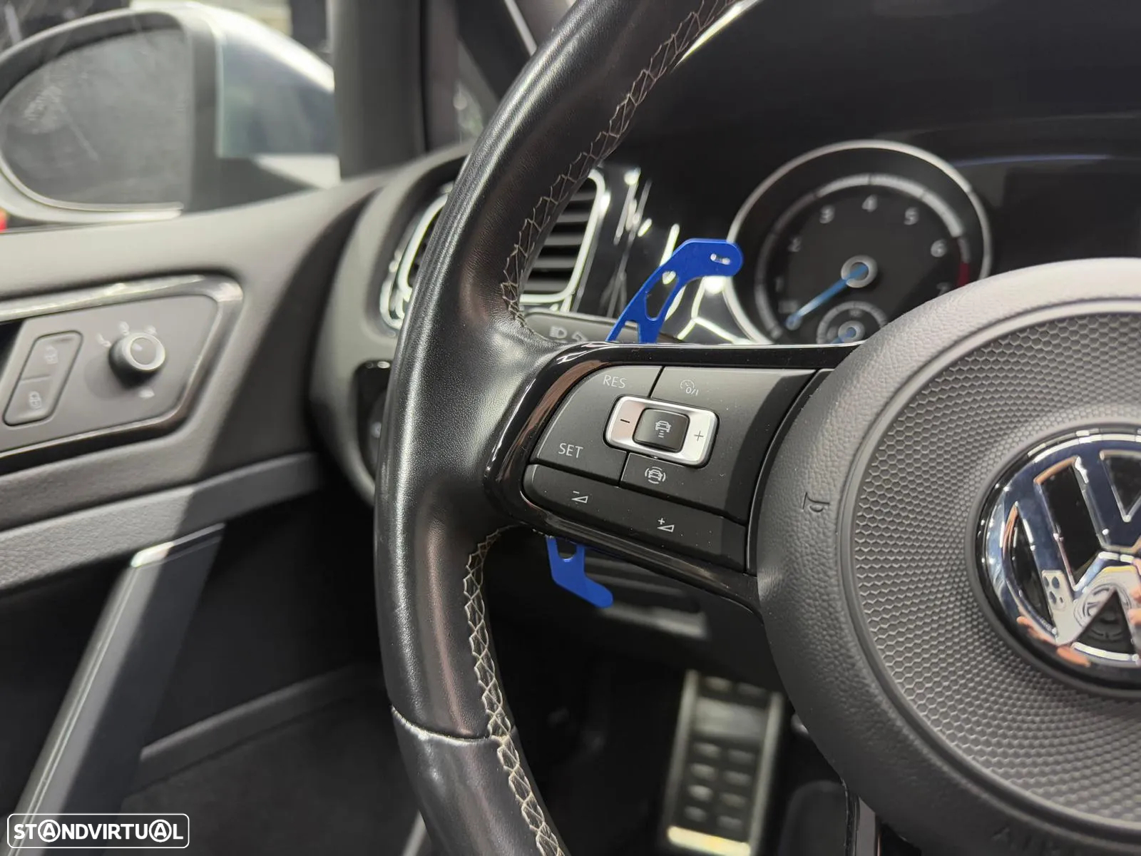 VW Golf R 2.0 TSI OPF 4Motion DSG - 16