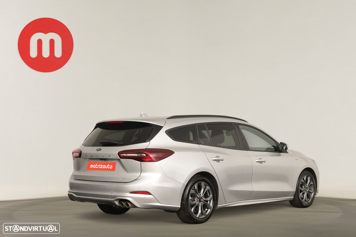 Ford Focus SW 1.0 EcoBoost MHEV ST-Line Aut. - 4