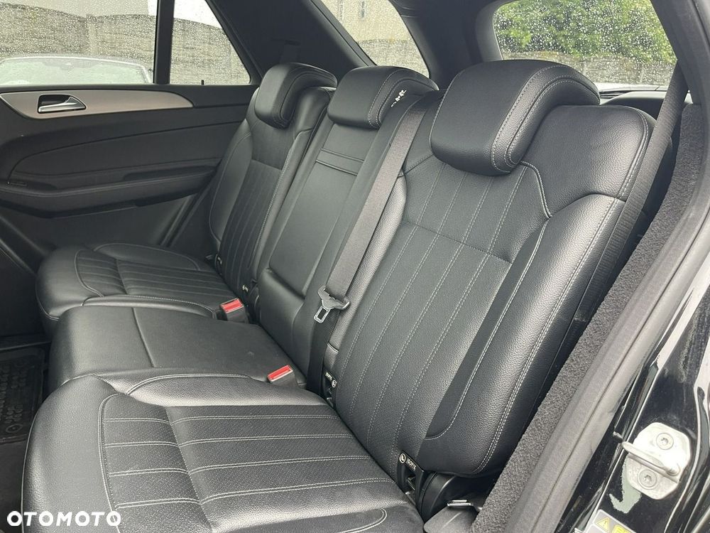 Mercedes-Benz GLE 350 d 4Matic 9G-TRONIC AMG Line - 14