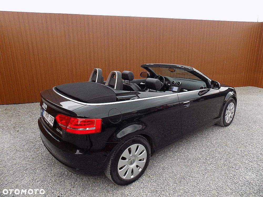 Audi A3 Cabrio 2.0 TDI DPF Attraction - 4