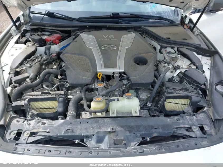 Infiniti Q50 - 11