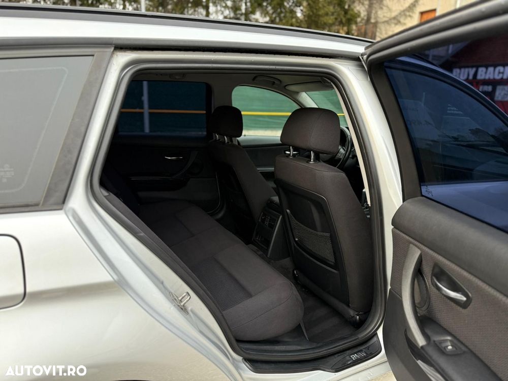 BMW Seria 3 318d Aut. Sport Line - 3