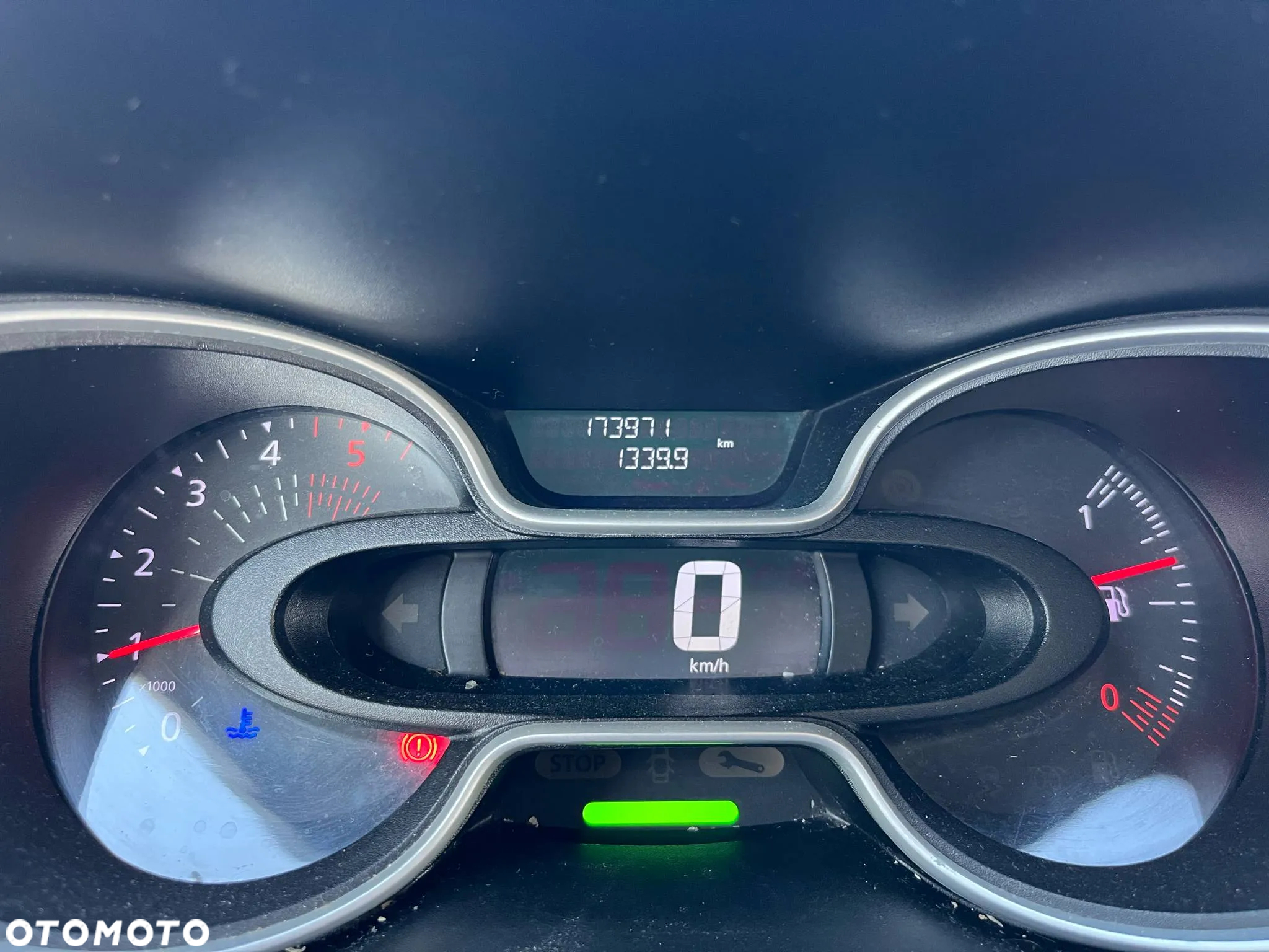 Renault Trafic - 12