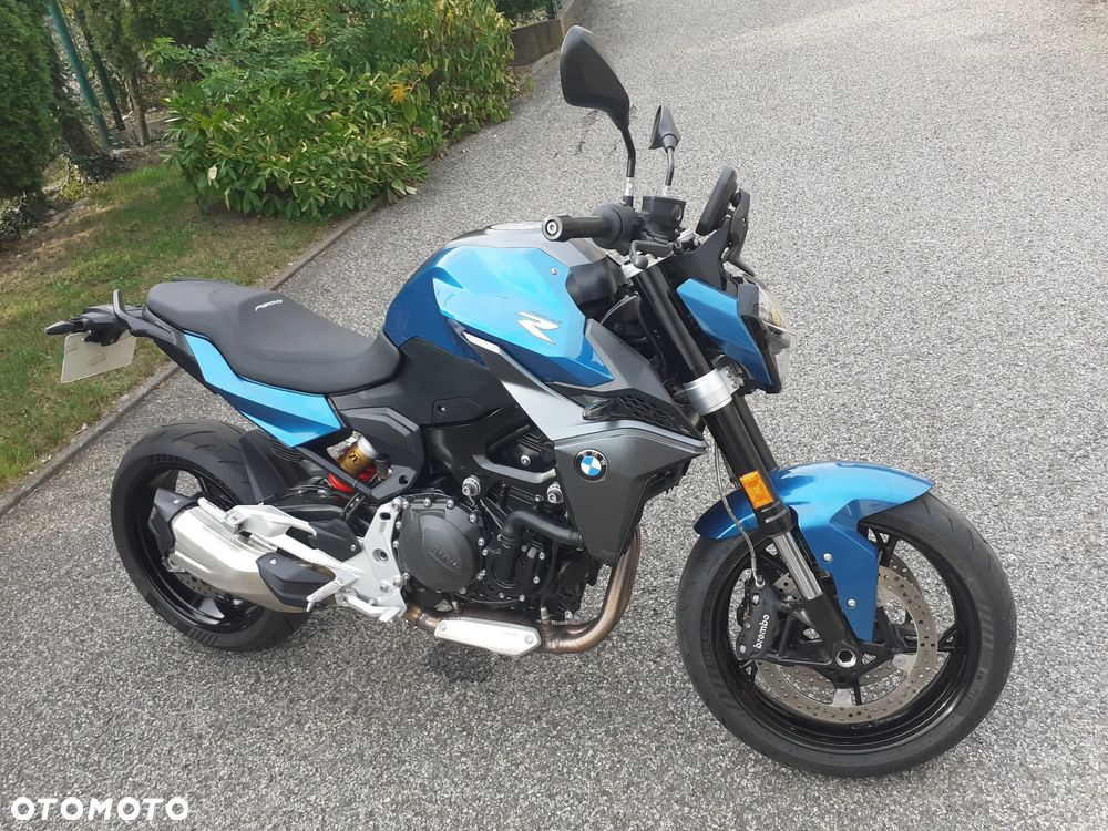 BMW F