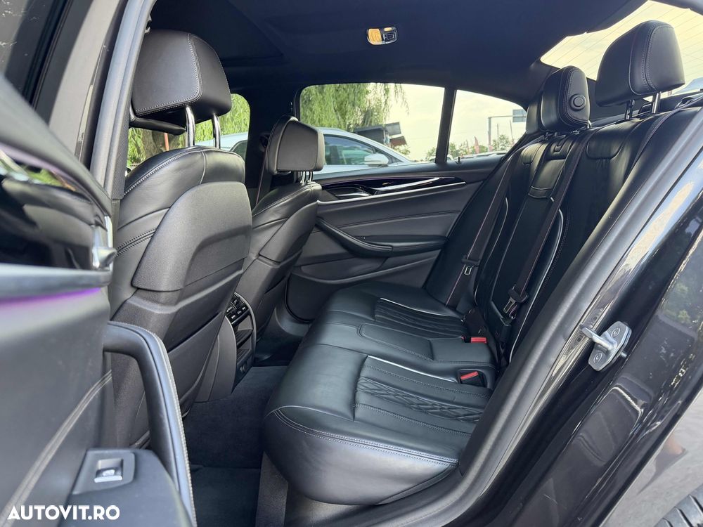 BMW Seria 5 520i Aut. Luxury Line - 18
