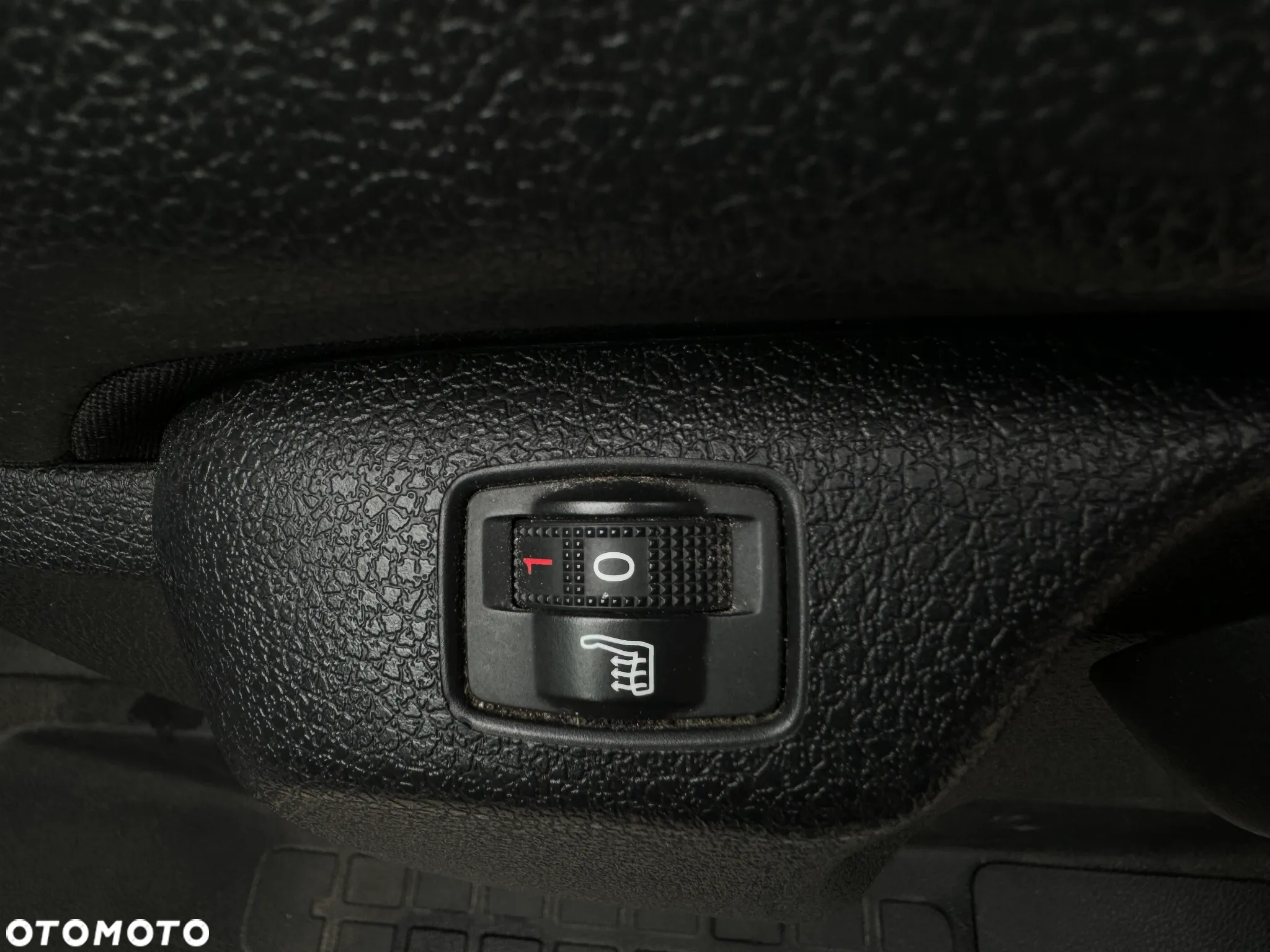 Opel VIVARO - 8