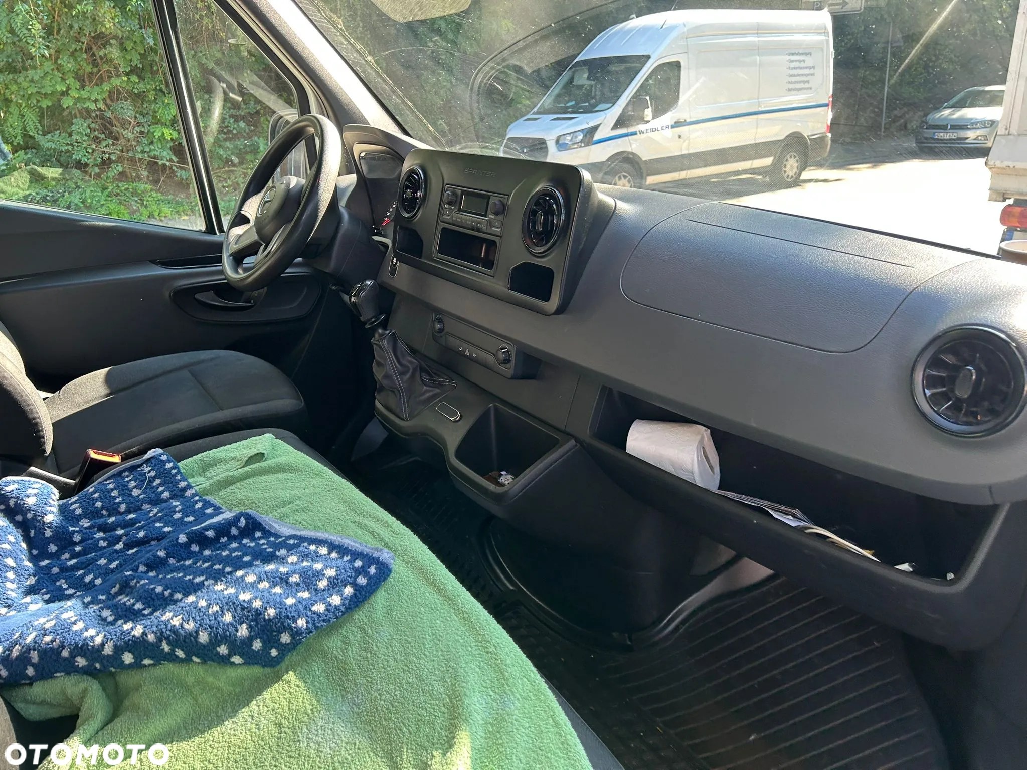 Mercedes-Benz Sprinter - 5