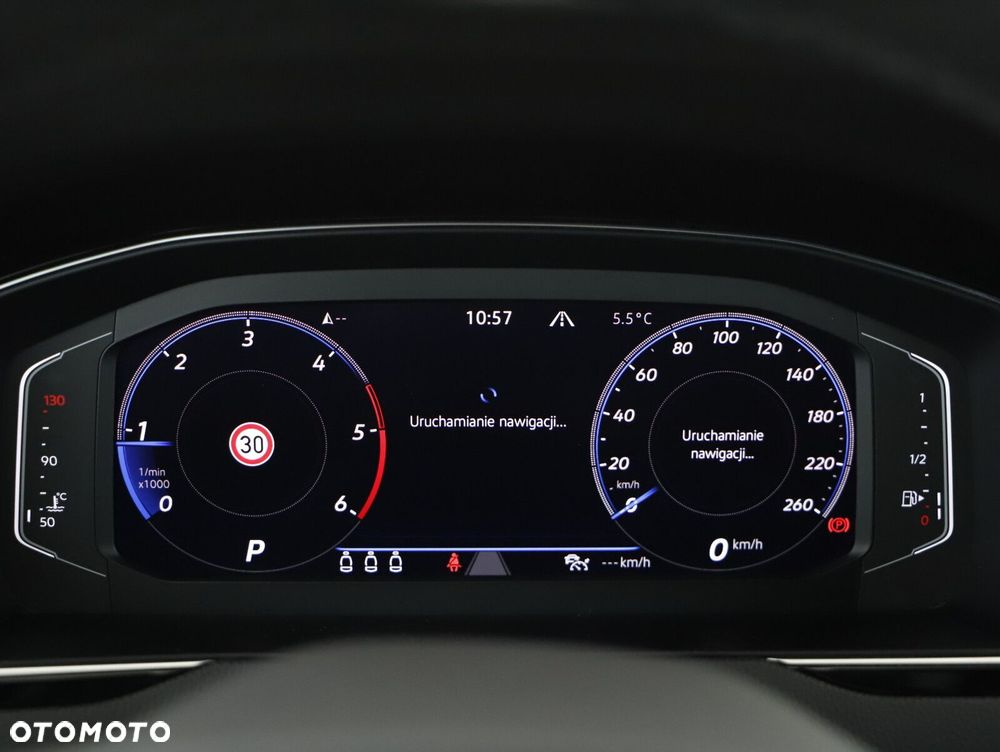 Volkswagen Passat Alltrack - 36