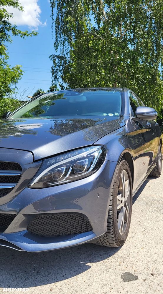 Mercedes-Benz C - 3