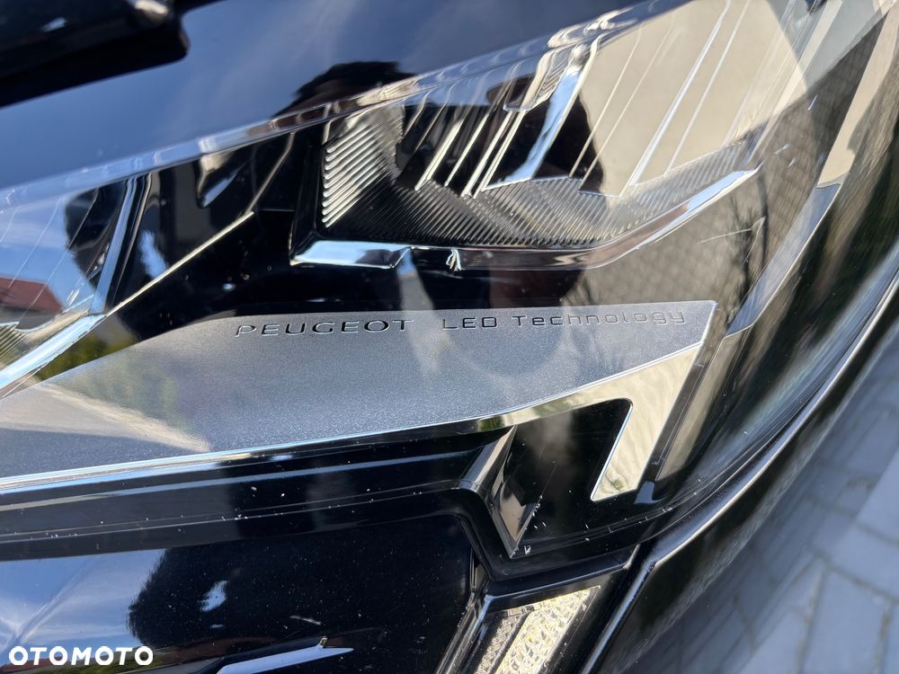 Peugeot 3008 PureTech 130 Stop & Start GPF EAT8 Active - 17