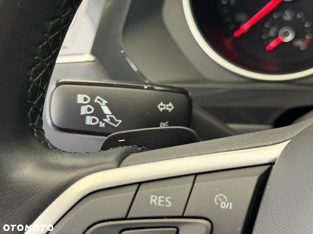 Volkswagen Tiguan 1.5 TSI EVO Life DSG - 17