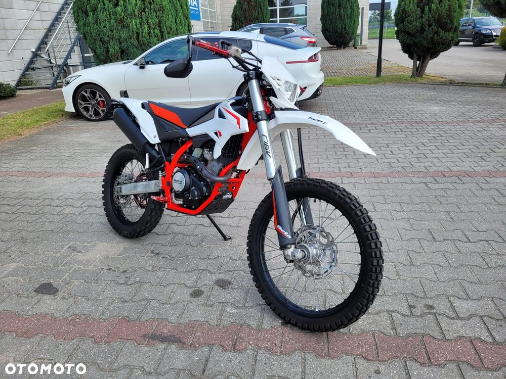 Beta RR - 8