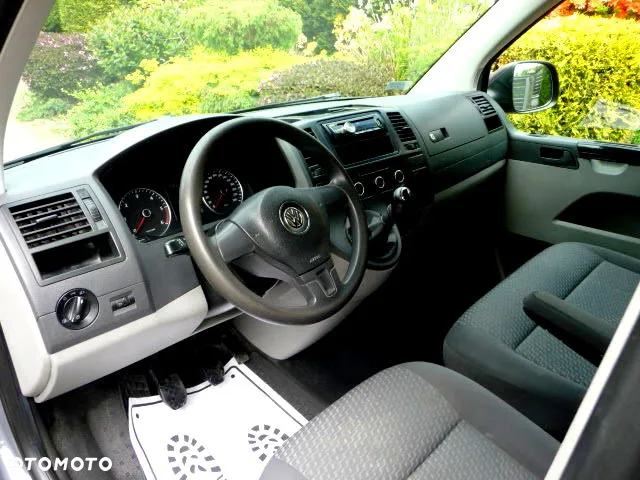 Volkswagen Transporter - 13