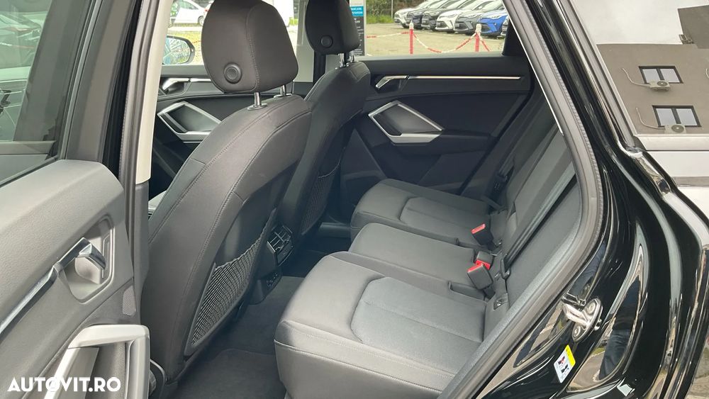 Audi Q3 2.0 40 TFSI S tronic quattro - 11