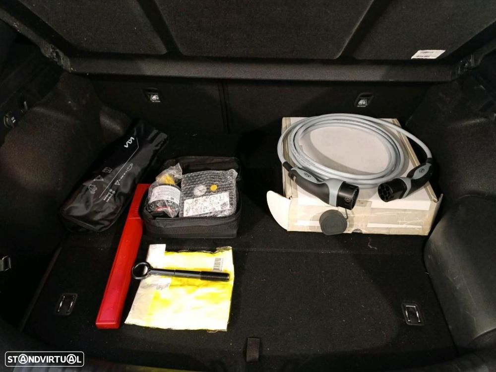 Kia XCeed 1.6 GDi PHEV Tech - 13