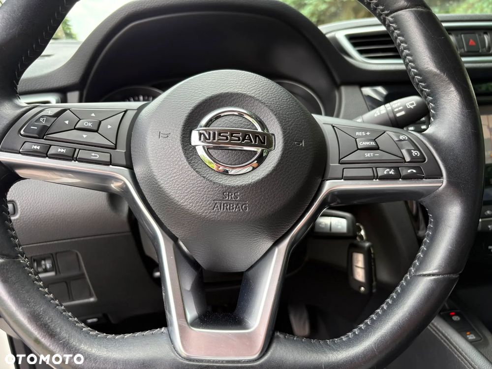 Nissan Qashqai 1.2 DIG-T N-Vision - 19