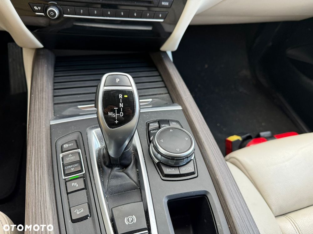 BMW X5 xDrive25d - 19