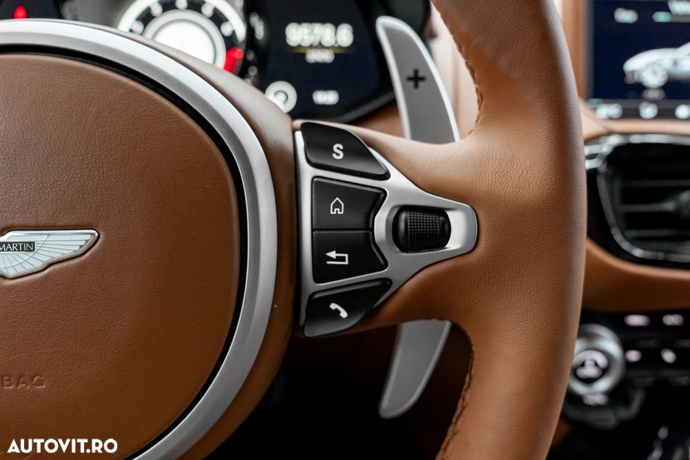 Aston Martin V8 Vantage Standard - 31