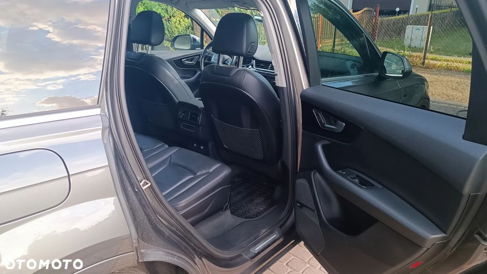 Audi Q7 - 27
