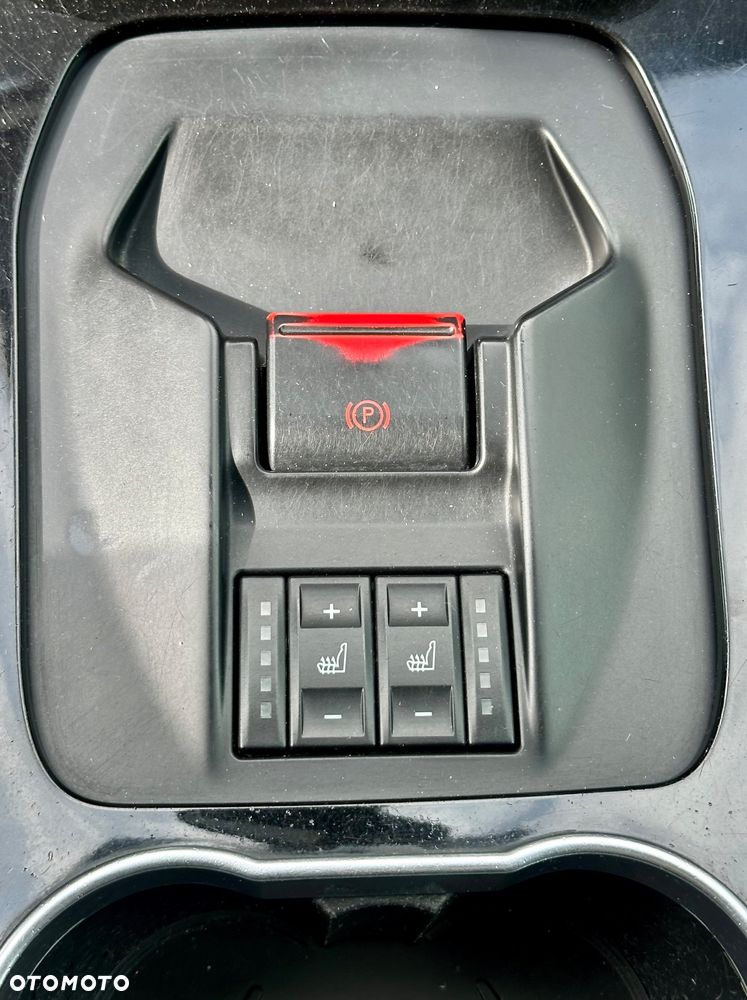 Ford S-Max 2.0 TDCi DPF Titanium X - 24