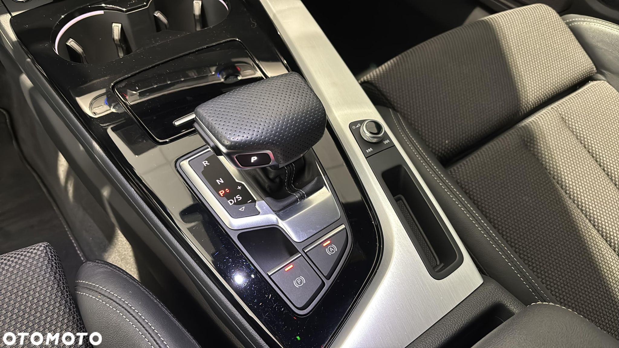 Audi A4 35 TFSI mHEV S Line S tronic - 15