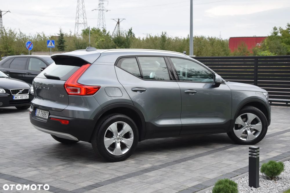 Volvo XC 40 D3 Geartronic Momentum - 4