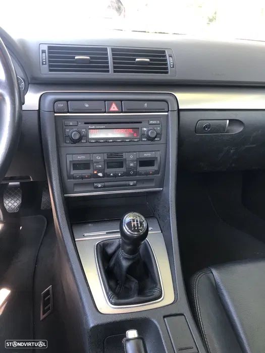 Audi A4 1.6 - 5