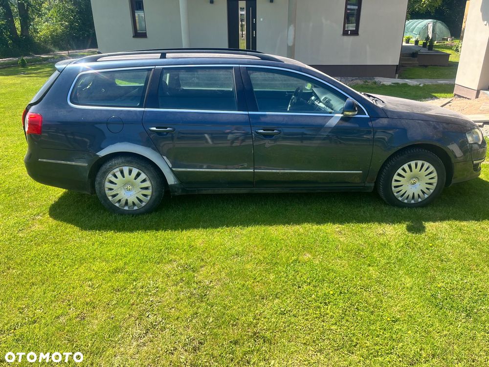 Volkswagen Passat 2.0 TDI Trendline - 2
