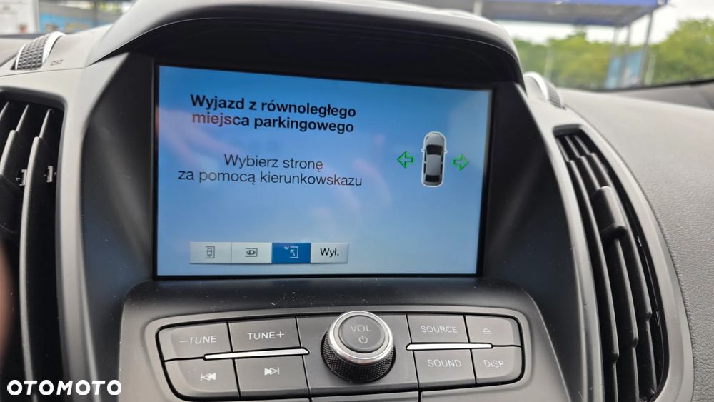 Ford Kuga - 16