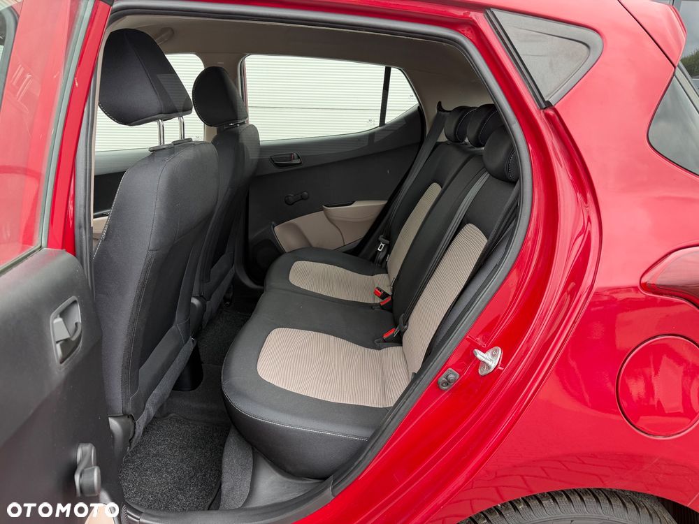 Hyundai i10 1.0 BlueDrive Comfort - 9
