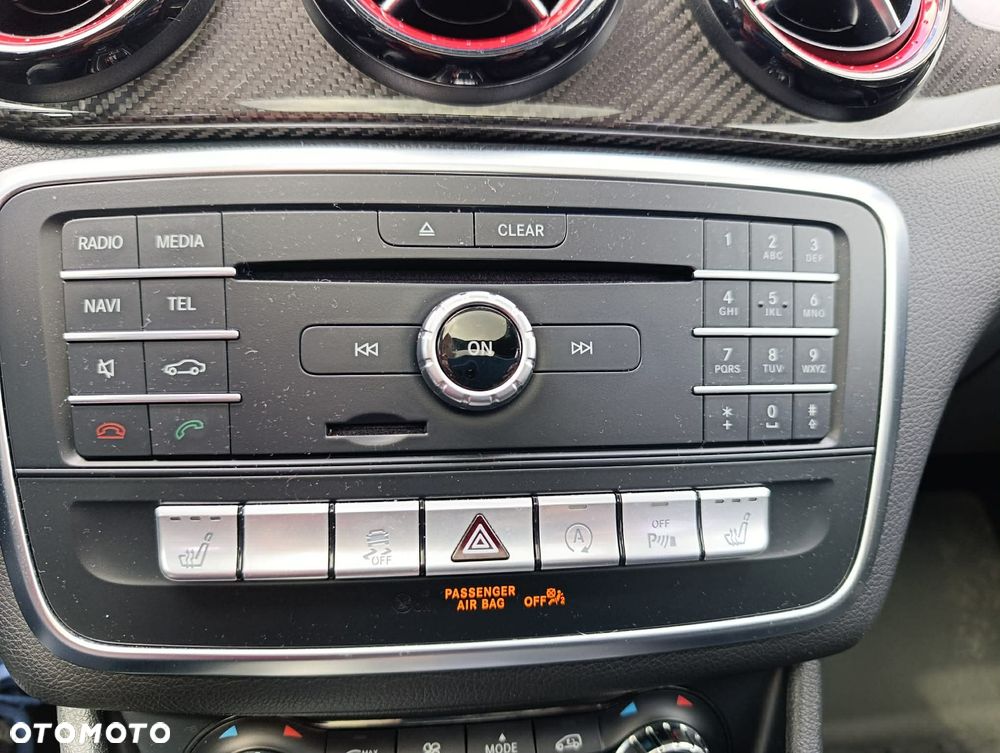 Mercedes-Benz GLA AMG 45 4Matic AMG Speedshift 7G-DCT - 21