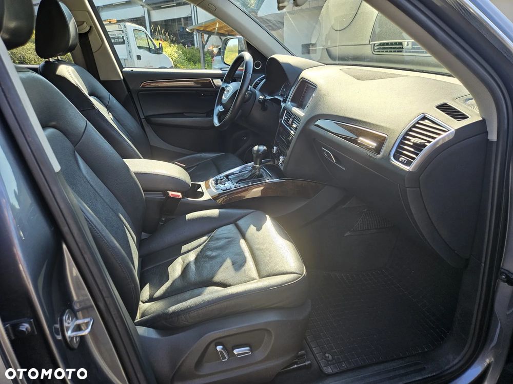 Audi Q5 2.0 TFSI Quattro Tiptronic - 12