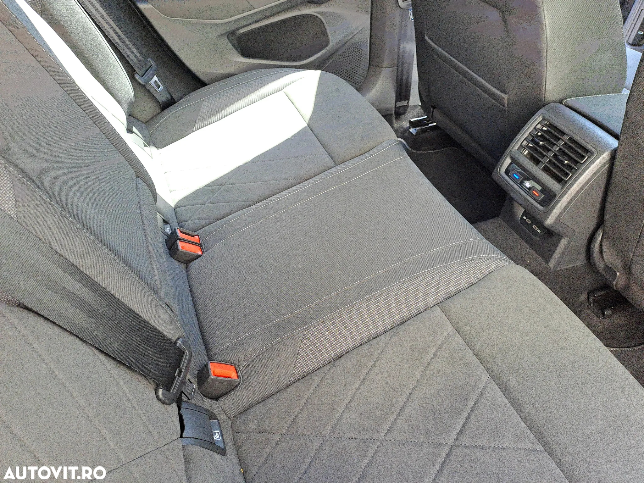 Volkswagen Golf 1.5 TSI OPF Style - 19