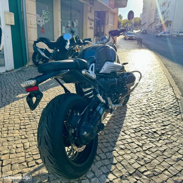 BMW R nineT - 24
