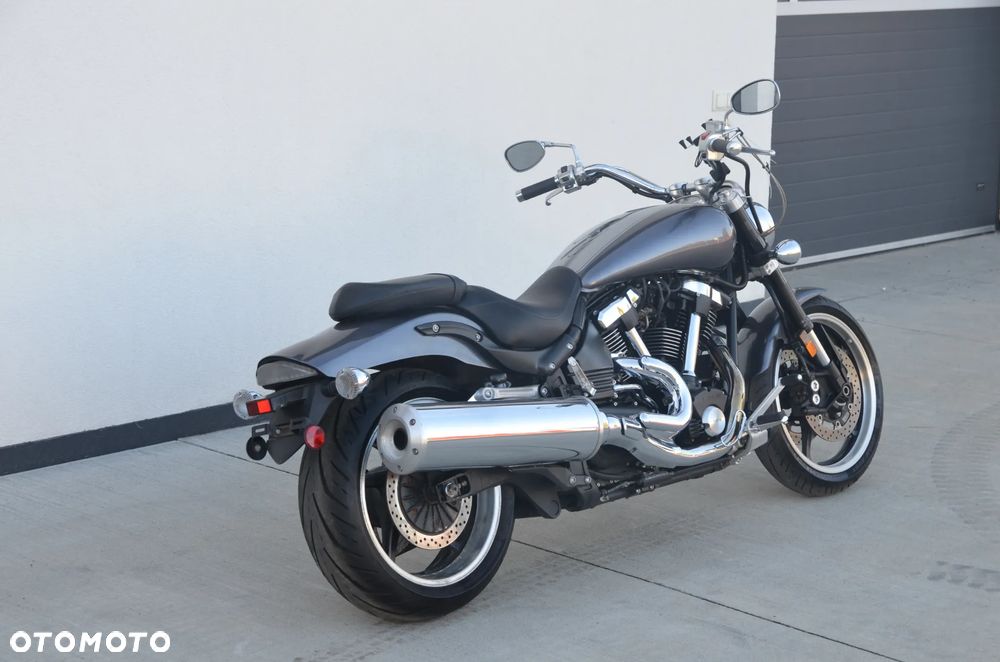 Yamaha Road Star - 23