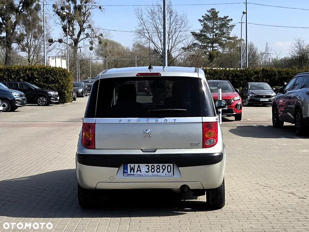 Peugeot 1007 1.4 Trendy - 8