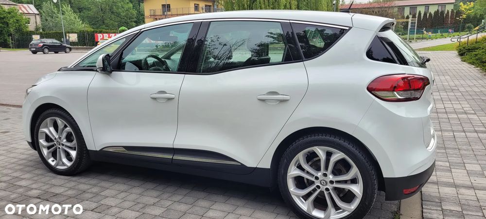 Renault Scenic ENERGY TCe 115 LIFE - 3
